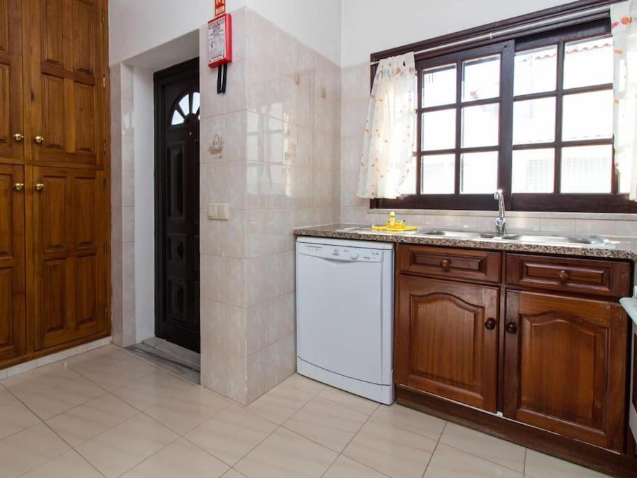 Villa Dogueno- Privat Pool & Privacy & Albufeira Center Εξωτερικό φωτογραφία